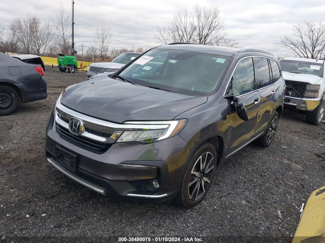 Honda Pilot Awd Touring 7 Passenger 2022 5FNYF6H64NB007796 Image 2