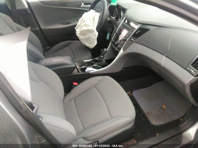 2013 HYUNDAI SONATA GLS VIN: 5NPEB4AC0DH793602