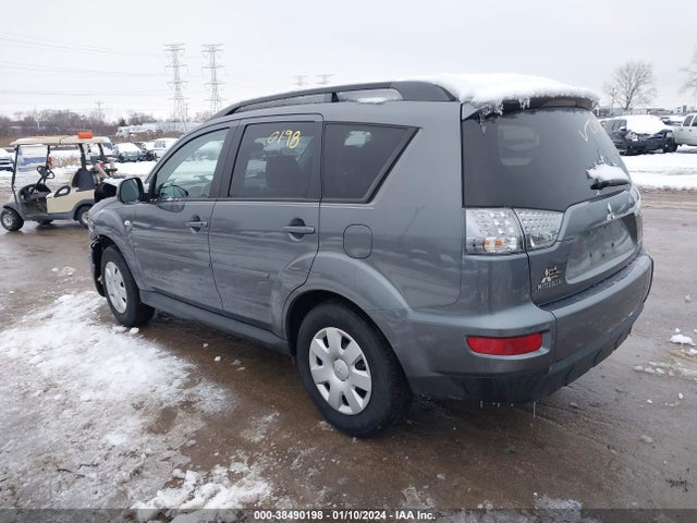 2011 MITSUBISHI OUTLANDER ES VIN: JA4AS2AW6BU018568