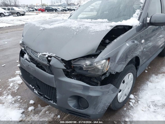 2011 MITSUBISHI OUTLANDER ES VIN: JA4AS2AW6BU018568