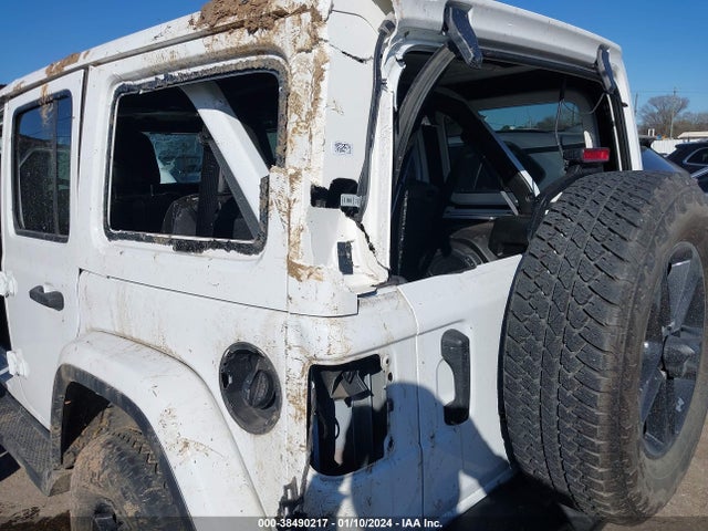 1C4HJXEG1MW598391 Jeep Wrangler Unlimited Sahara Altitude 4x4