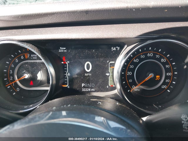 1C4HJXEG1MW598391 Jeep Wrangler Unlimited Sahara Altitude 4x4