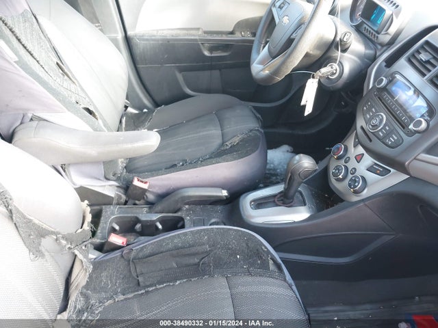 Chevrolet Sonic Lt Auto 2014 1G1JC6SG5E4104064 Image 5