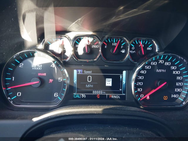 Chevrolet Suburban Lt 2018 1GNSCHKC7JR270305 Image 7
