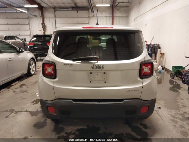 ZACCJAAT5FPC02912 Jeep Renegade Sport