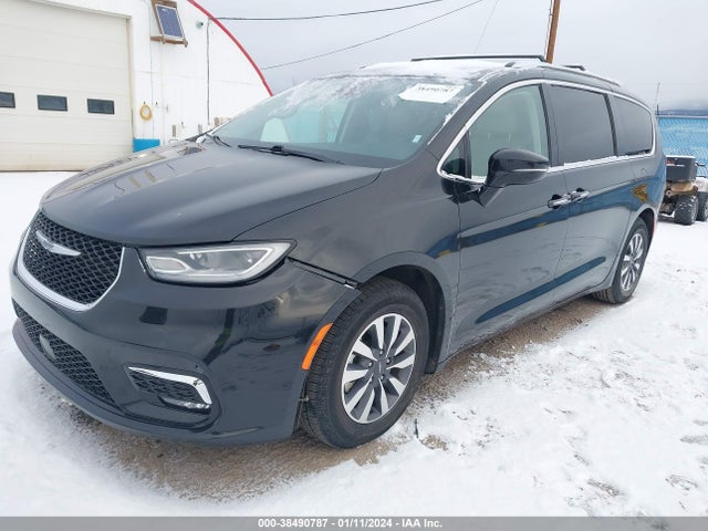 Chrysler Pacifica Touring L 2021 аукцион фото