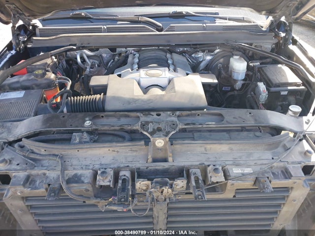 1GYS3BKJ7HR352303 Cadillac Escalade Luxury