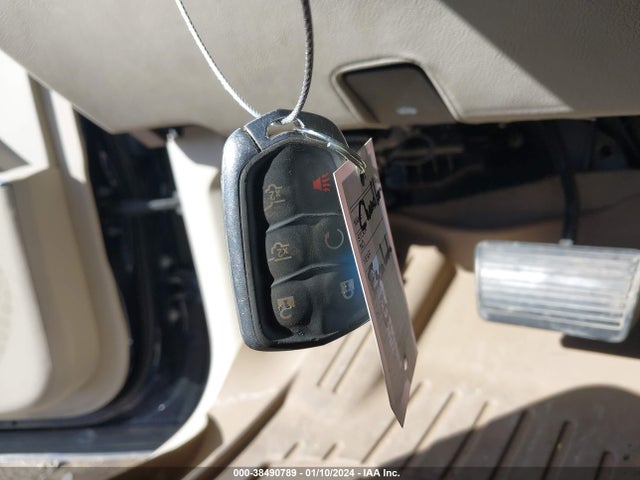 1GYS3BKJ7HR352303 Cadillac Escalade Luxury