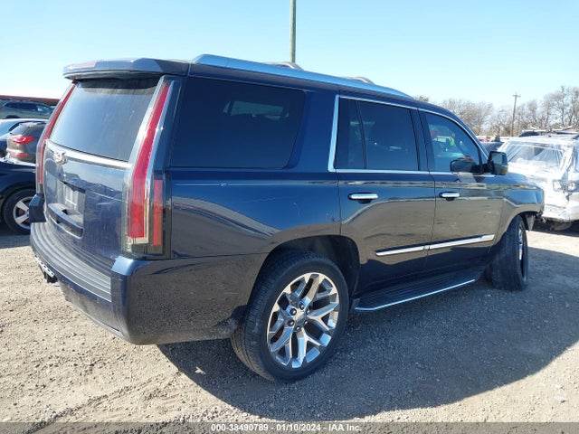 1GYS3BKJ7HR352303 Cadillac Escalade Luxury