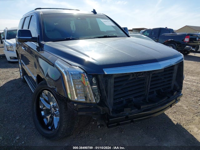 1GYS3BKJ7HR352303 Cadillac Escalade Luxury