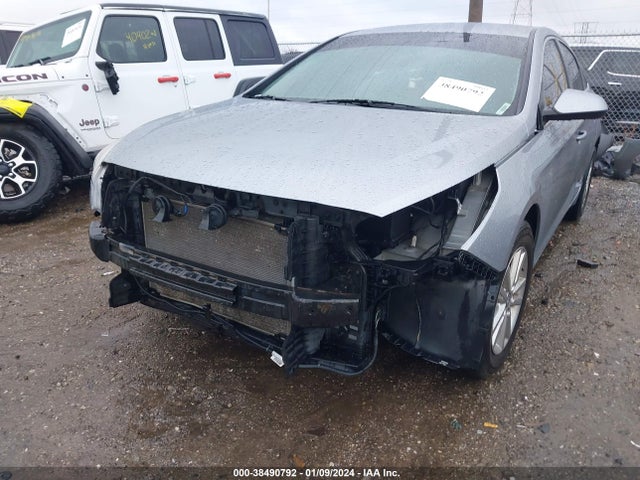 Hyundai SONATA SE 2015 5NPE24AF9FH064530 Image 6
