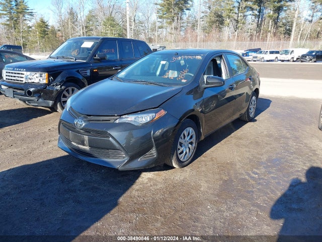 Toyota COROLLA LE 2019 2T1BURHE8KC201056 Image 2