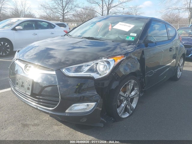 Hyundai Veloster Value Edition 2017 KMHTC6AD5HU321024 Image 2