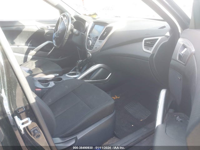 Hyundai Veloster Value Edition 2017 KMHTC6AD5HU321024 Image 5