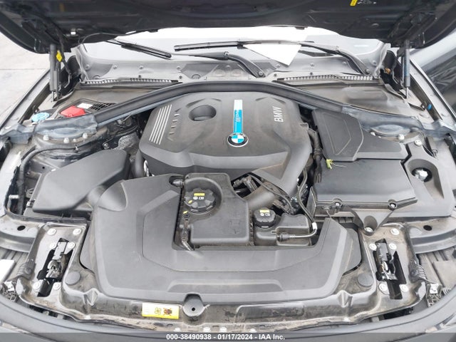 BMW 330e Iperformance 2017 WBA8E1C32HA029843 Image 10