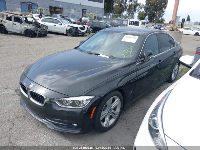 BMW 330e Iperformance 2017 WBA8E1C32HA029843 Image 2