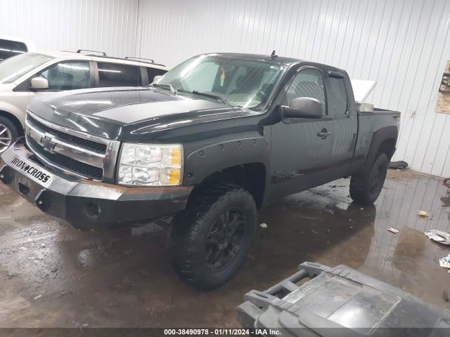 2008 CHEVROLET SILVERADO 1500 LT1 VIN: 2GCEK19J581276935