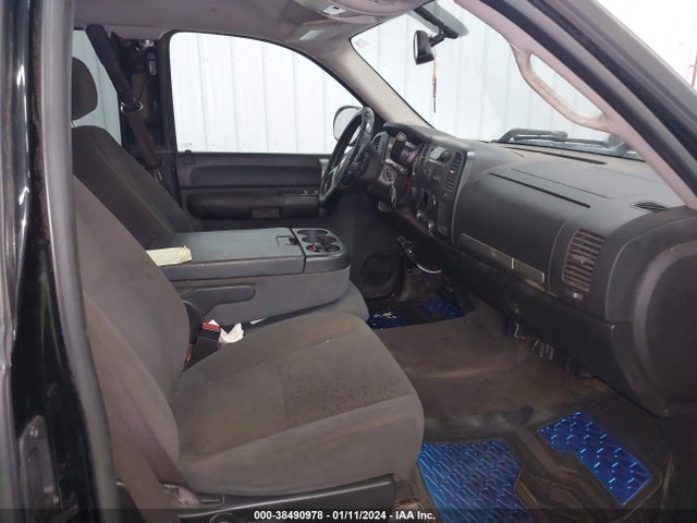 2008 CHEVROLET SILVERADO 1500 LT1 VIN: 2GCEK19J581276935
