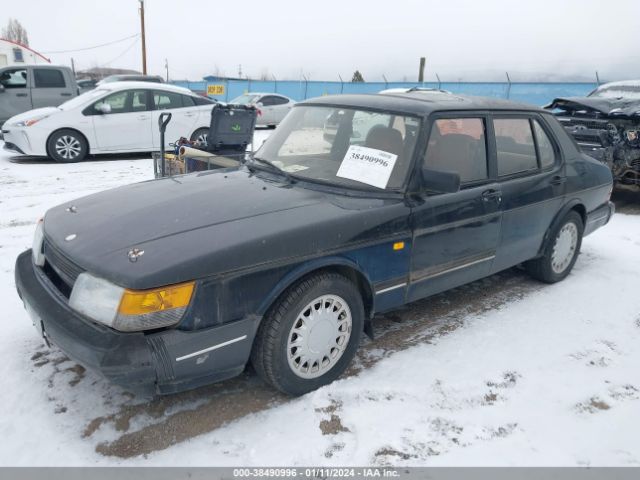 1989 SAAB 900 YS3AT46L1K7000242 Photo 1