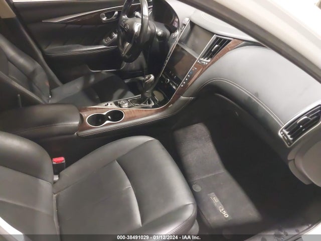 JN1EV7AR3JM434925 Infiniti Q50 3.0t Luxe