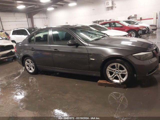 2008 BMW 328XI VIN: WBAVC93518K040092