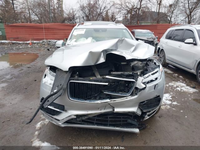 YV4A22PK6G1076325 Volvo Xc90 T6 Momentum