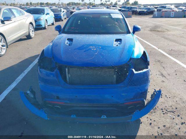 KNAE15LA7J6033688 KIA Stinger