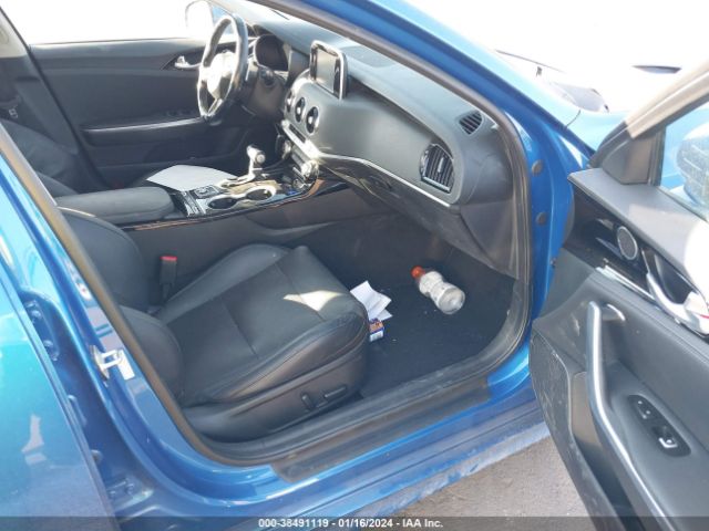 KNAE15LA7J6033688 KIA Stinger