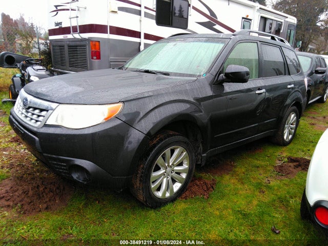 2013 SUBARU FORESTER 2.5X PREMIUM VIN: JF2SHADC5DG416412