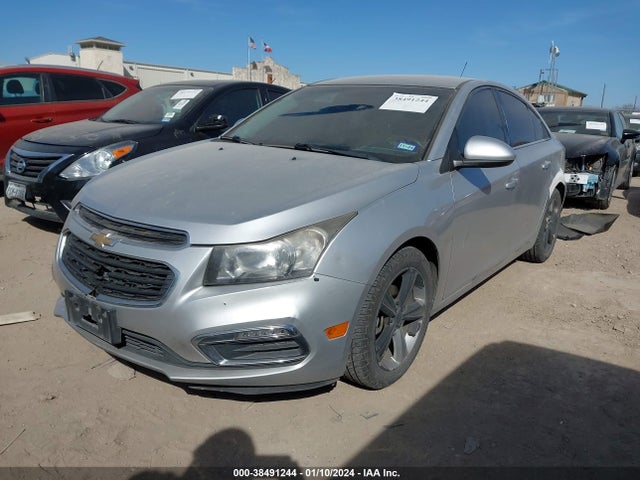Chevrolet Cruze 2lt Auto 2015 1G1PE5SB3F7196813 Image 2