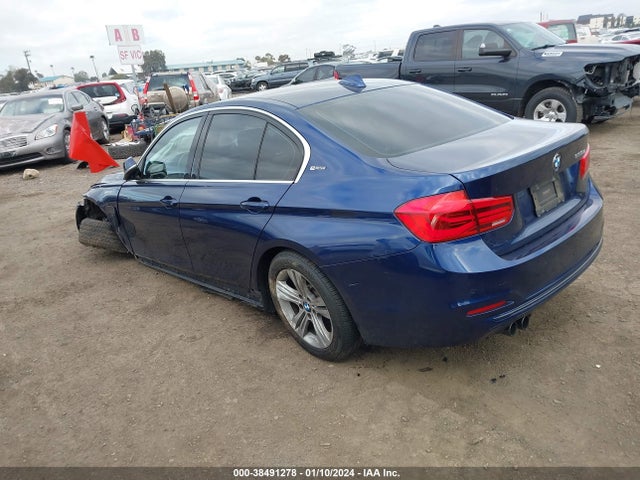 BMW 330e Iperformance 2017 WBA8E1C36HA158569 Image 3
