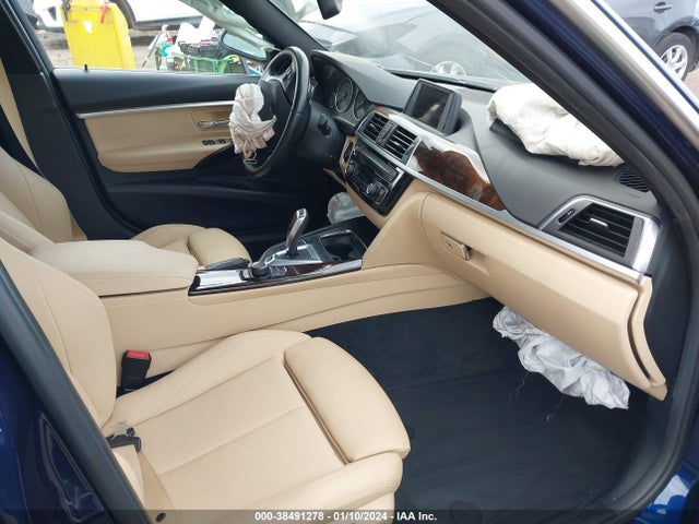 BMW 330e Iperformance 2017 WBA8E1C36HA158569 Image 5