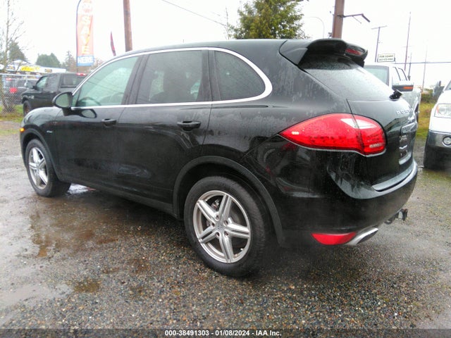 2014 PORSCHE CAYENNE WP1AF2A29ELA38717 Photo 2