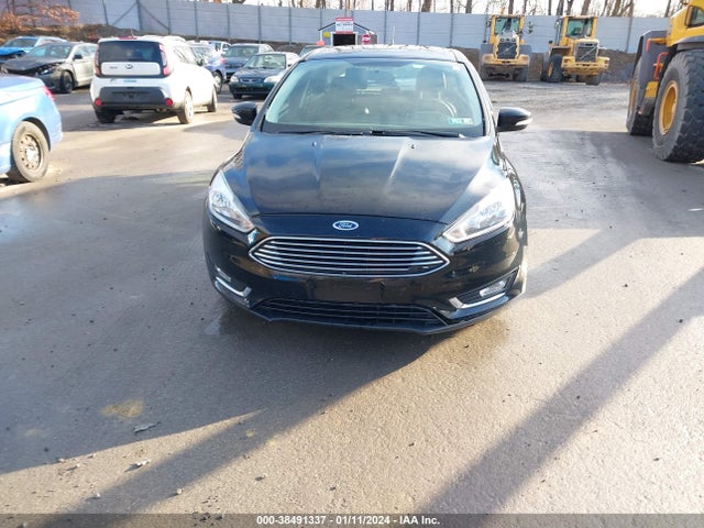 2018 FORD FOCUS TITANIUM VIN: 1FADP3N20JL283109
