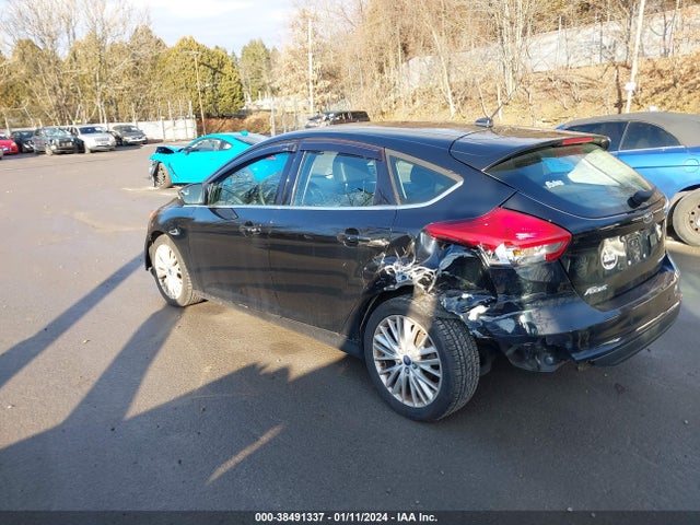 2018 FORD FOCUS TITANIUM VIN: 1FADP3N20JL283109