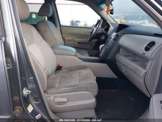 2009 HONDA PILOT EX VIN: 5FNYF48429B047884