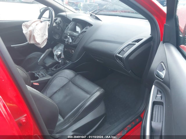 2013 FORD FOCUS ST VIN: 1FADP3L96DL252225