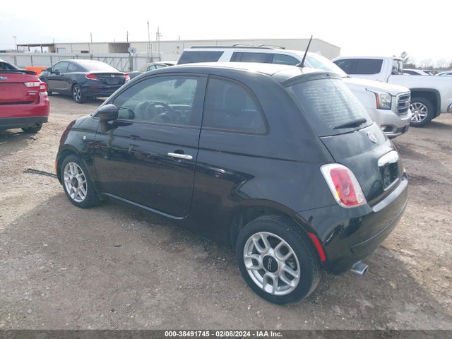2013 FIAT 500 3C3CFFAR3DT748167 Photo 2