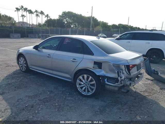 WAUKMAF49JN013733 Audi A4 2.0t Tech Ultra Premium/2.0t Ultra Premium