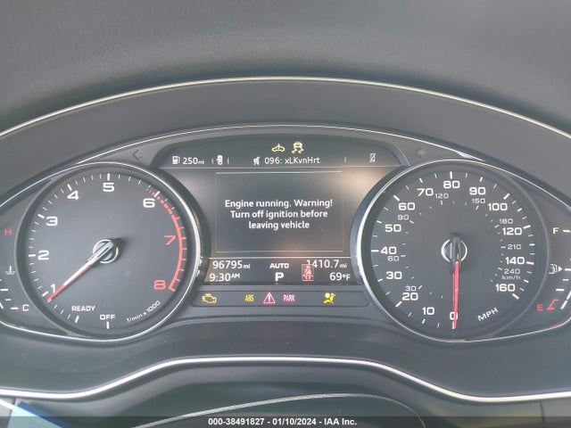 WAUKMAF49JN013733 Audi A4 2.0t Tech Ultra Premium/2.0t Ultra Premium