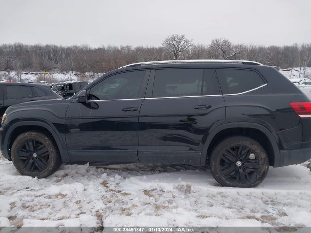 2018 VOLKSWAGEN ATLAS 3.6L V6 SE VIN: 1V2KR2CA2JC529138