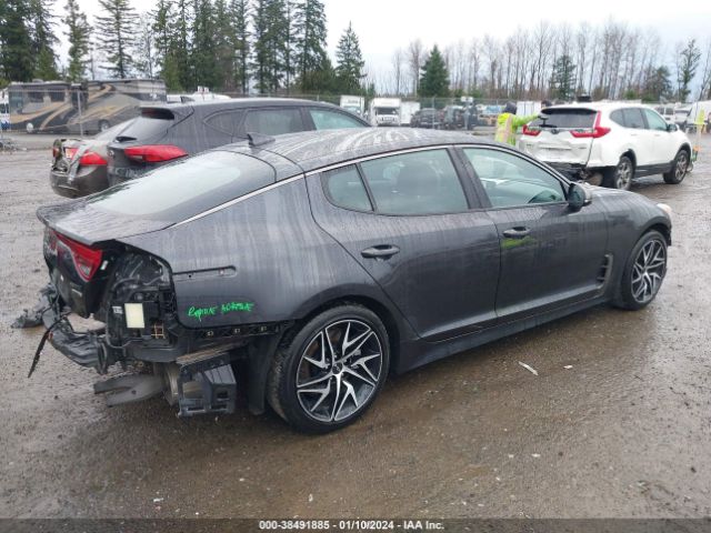 KNAE35LD8N6116072 KIA Stinger Gt-line