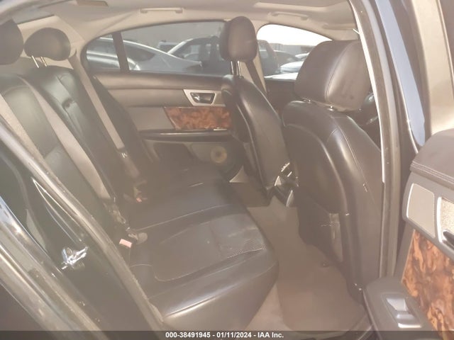 2009 JAGUAR XF SAJWA07C591R43940 Photo 7