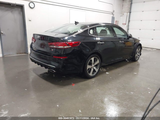 KIA Optima S 2019 5XXGT4L39KG373655 Image 4