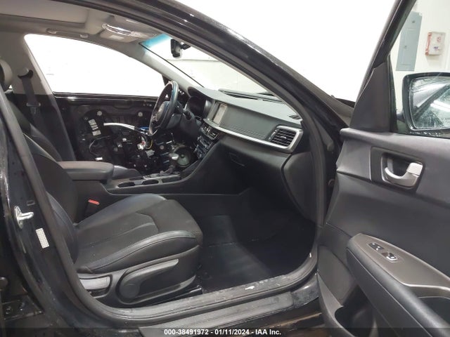 KIA Optima S 2019 5XXGT4L39KG373655 Image 5