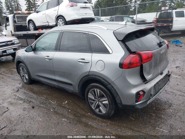 2022 KIA NIRO PLUG-IN HYBRID KNDCM3LD3N5543371 Photo 2