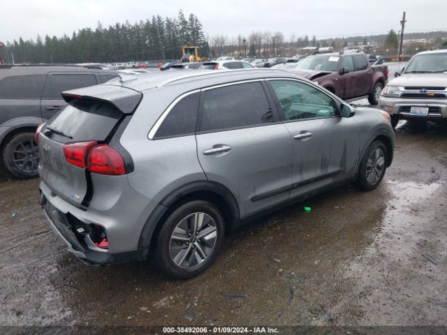 2022 KIA NIRO PLUG-IN HYBRID KNDCM3LD3N5543371 Photo 3