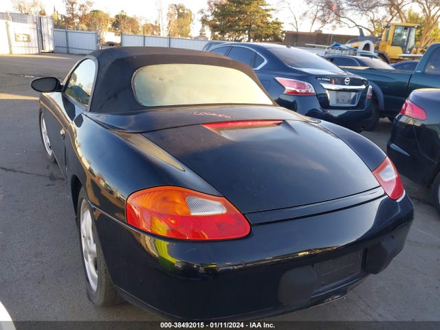 1999 PORSCHE BOXSTER WP0CA2986XU631868 Photo 2