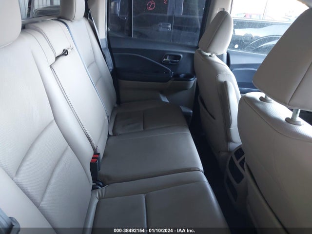 Honda Ridgeline Rtl-e 2017 5FPYK3F76HB021572 Image 8