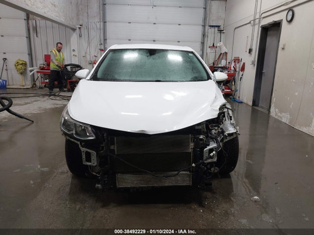 Chevrolet Cruze 2019 1G1BC5SM8K7107801 Image 24